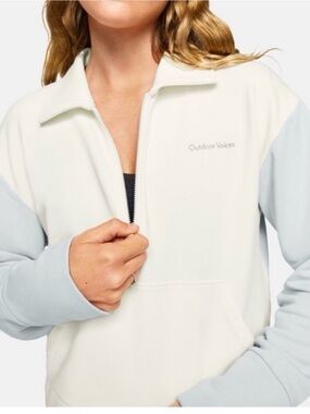 Outdoor Voices Ivory Half-Zip Pullover with Light Blue Sleeves